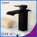 Negro orbe cascada lavabo grifo del baño del grifo del grifo del agua (Q3003B)